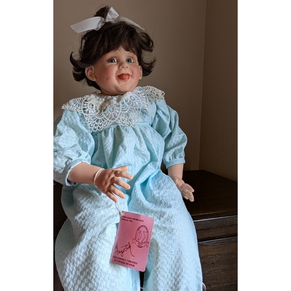 VNTG 1992 Fayzah Spanos DOTY Nominee "Bubbles" 559/2000 Collectable Vintage Doll